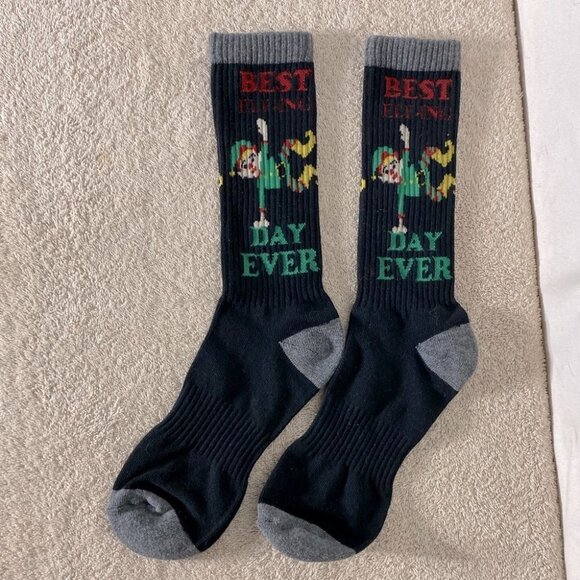 5/$25 Christmas Themed Elf Socks Best Elfing  Day Ever - Picture 1 of 8